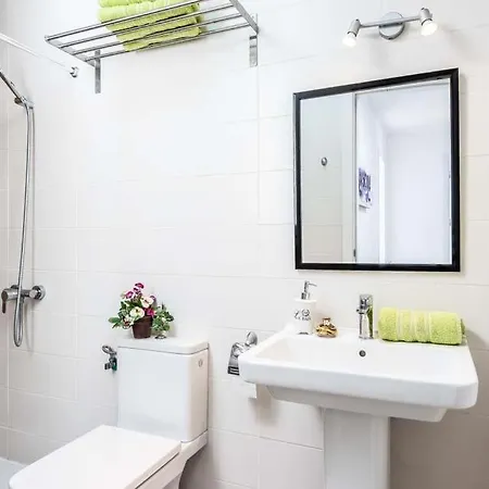 Playa De Fanabe Sleeps 8 With Pool Air Con And Wifi * Costa Adeje (Tenerife)