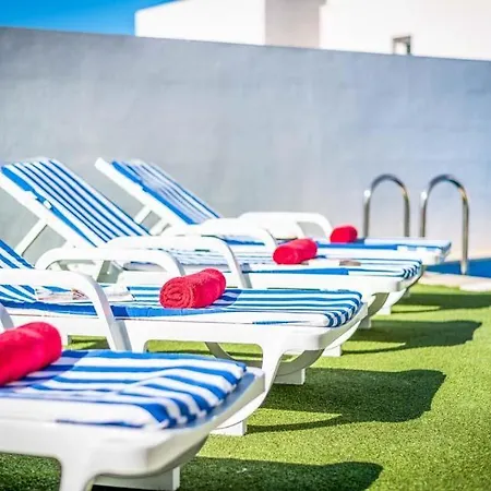 Playa De Fanabe Sleeps 8 With Pool Air Con And Wifi Villa *